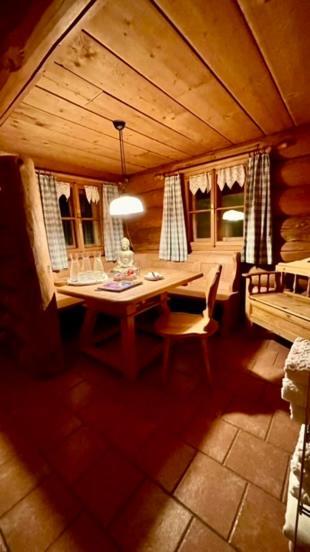 Bed and Breakfast Hochwart Hof Bed & Breakfast à Saalbach-Hinterglemm Extérieur photo